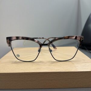 TOM FORD EYEGLASSES